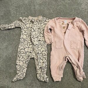 Floral and Textured Kids One Pieces Set
